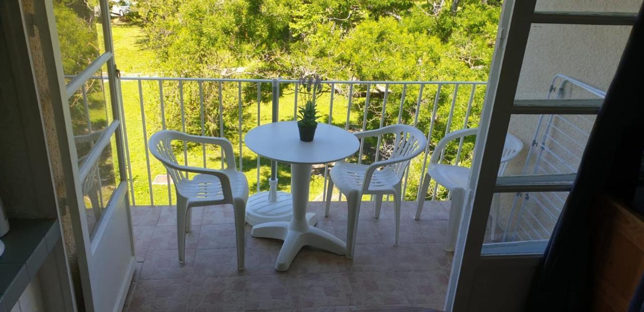 Gréoux-les-Bains Studio Lou Paradou Residence Le Provence מראה חיצוני תמונה