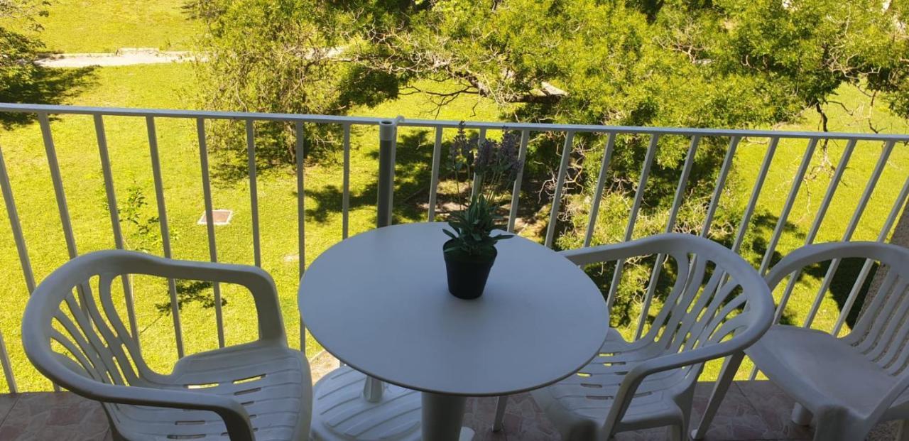 Gréoux-les-Bains Studio Lou Paradou Residence Le Provence מראה חיצוני תמונה